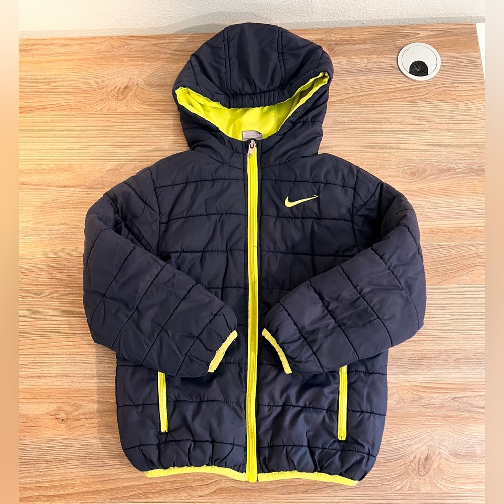 Nike Puffer Jacket, Navy, Kids Size 7
